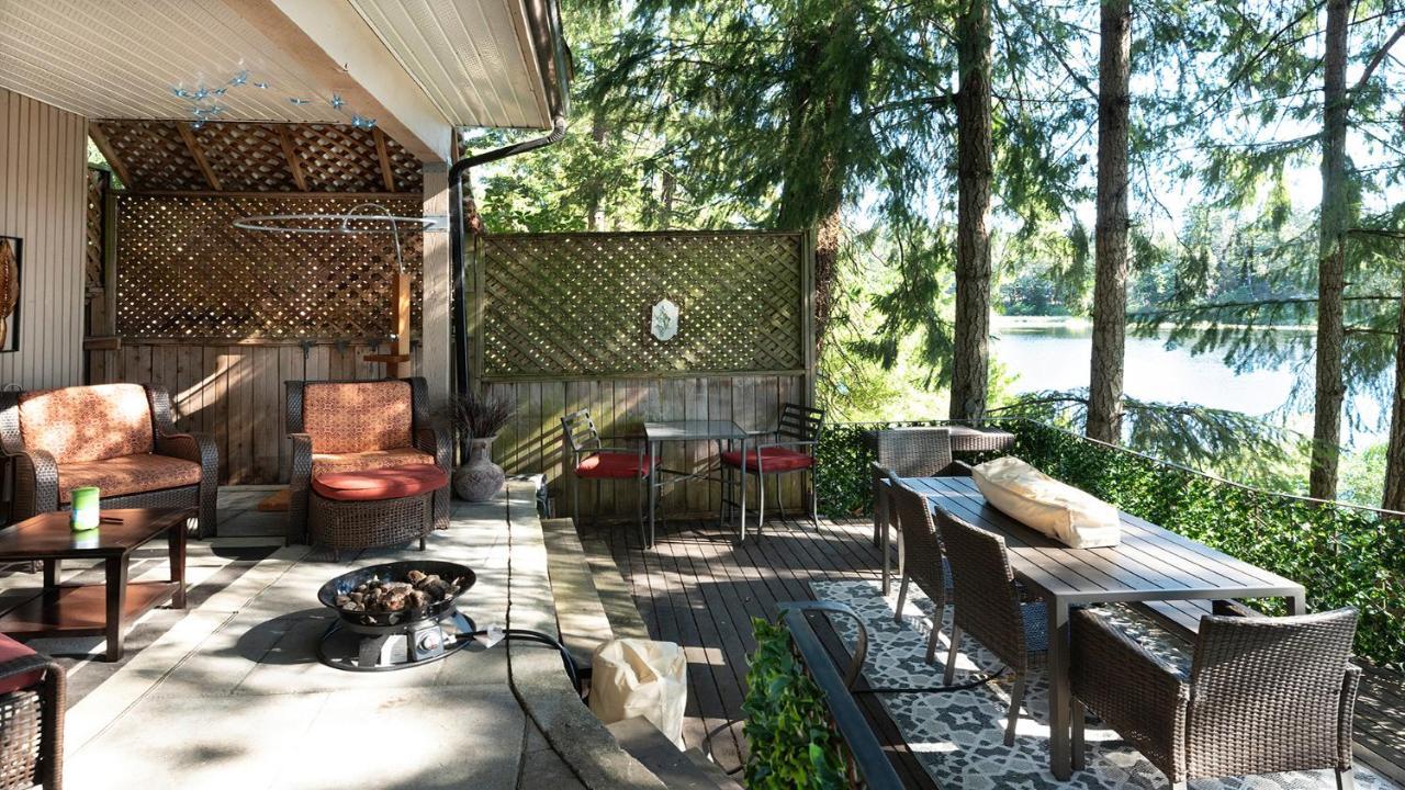 Willow Suite - Lakeside Retreat Victoria Exterior photo